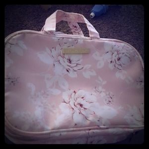 Yumikim makeup bag